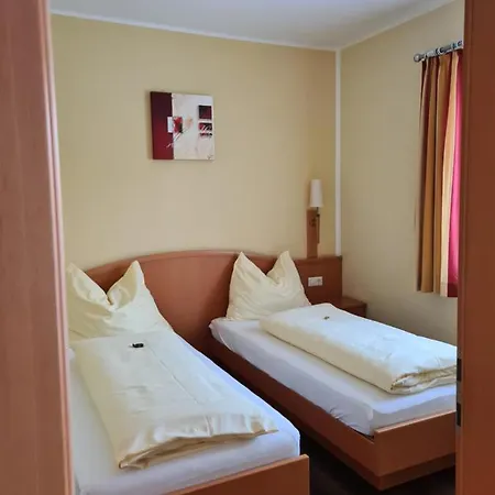 Stocker Szálloda 4*
